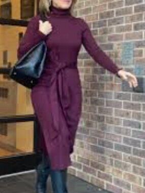 Vince Camuto Burgundy / Wine  Turtleneck Belted Sweater Dress - EUC- XS-S